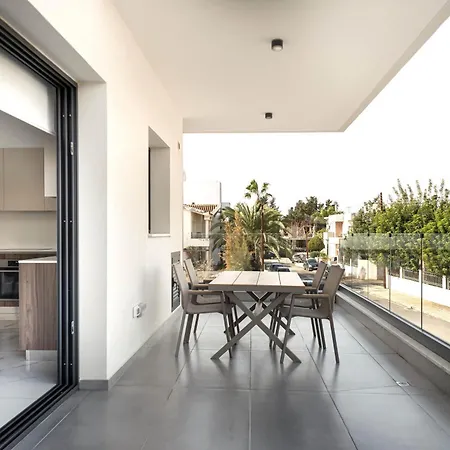 Phaedrus Living Opalia Residences Amber Apartment